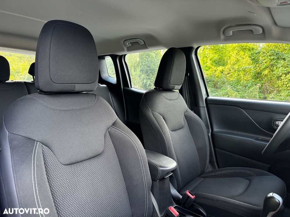 Jeep Renegade 1.3T 4xe AT6 PHEV Limited - 12