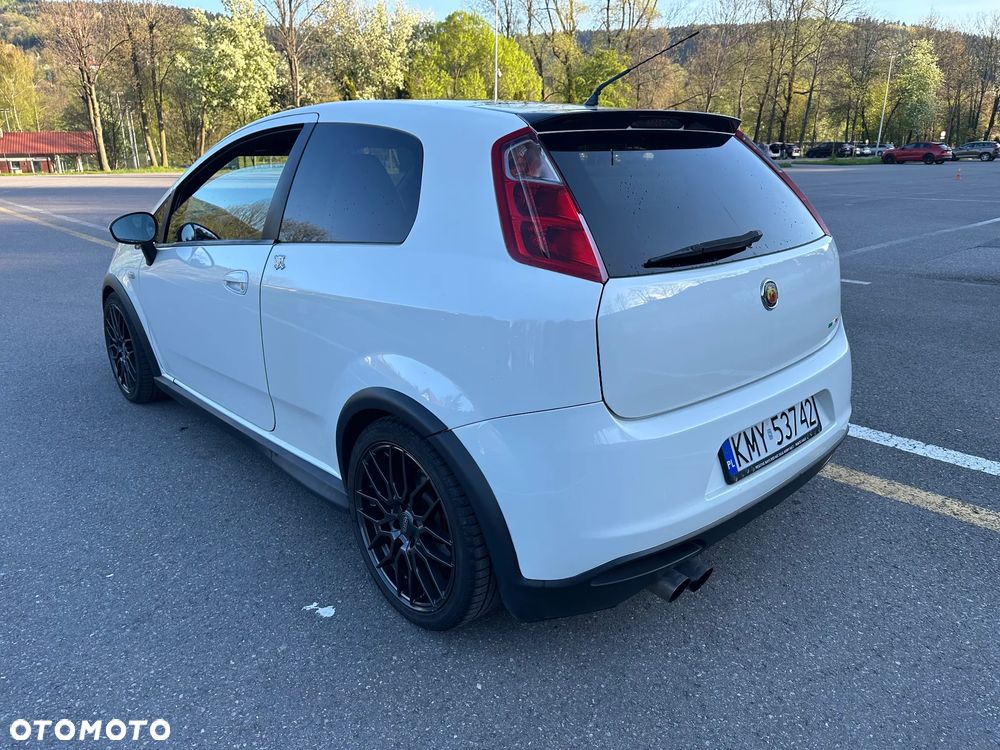 Abarth Grande Punto - 3