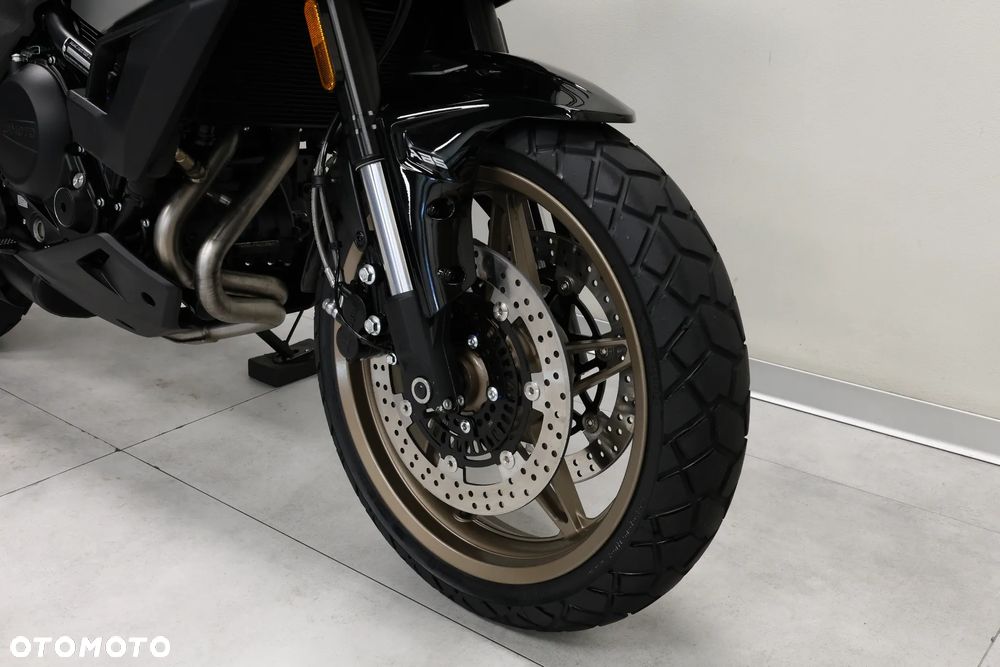CFMoto 700MT - 30