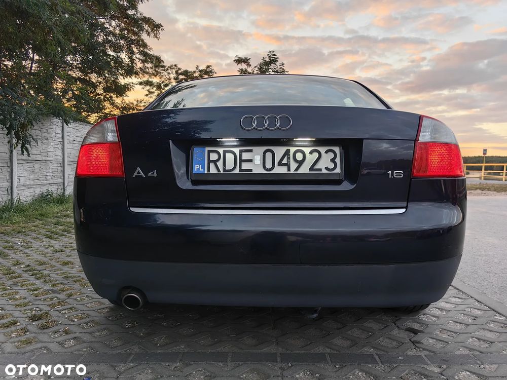 Audi A4 Limousine - 5