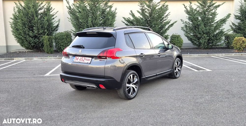Peugeot 2008 PureTech 110 Stop&Start EAT6 GT-Line Edition - 8