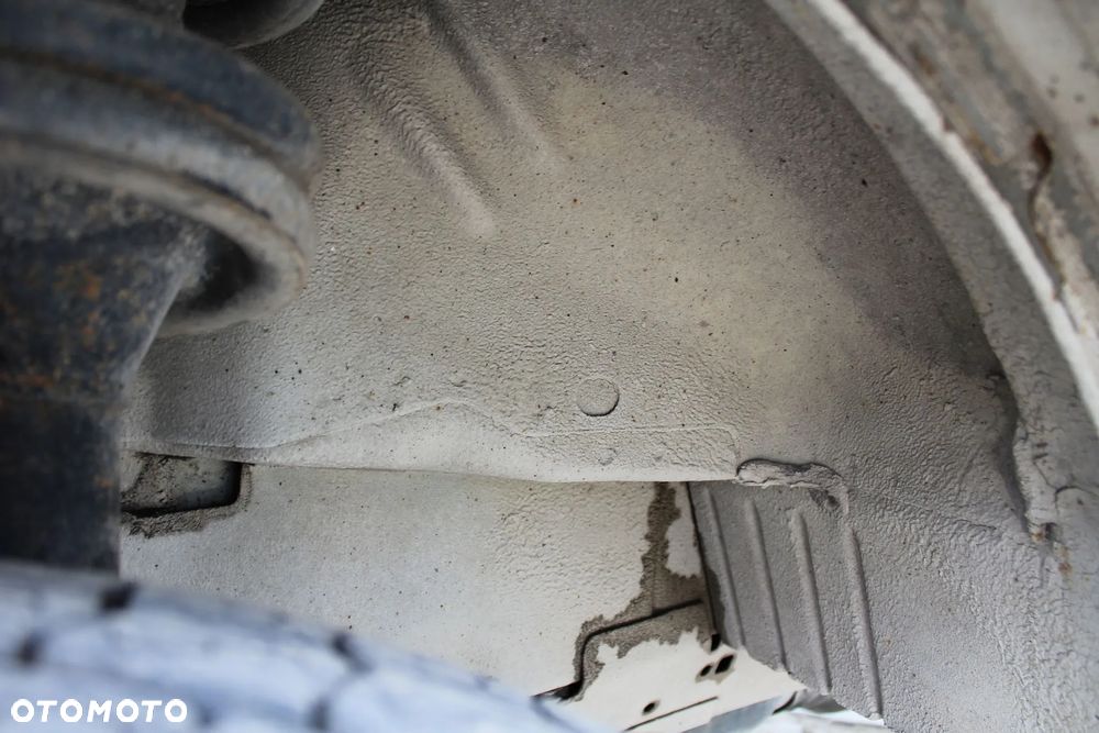 Ford Transit T350 Solidna Wywrotka Na Bliźniaku na Kat B Zdrowa Bez Grama Rdzy - 4