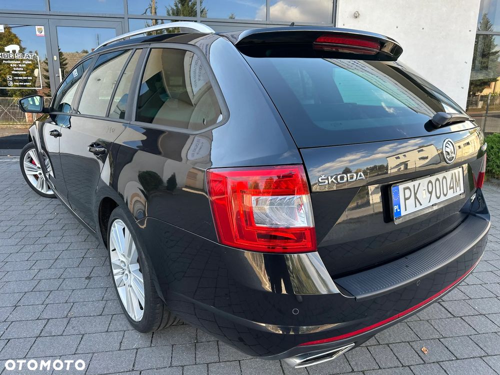 Skoda Octavia 2.0 TDI (Green tec) RS - 17