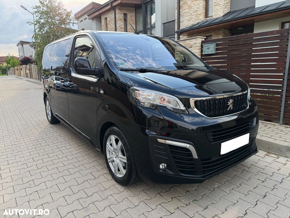 Peugeot Traveller - 1