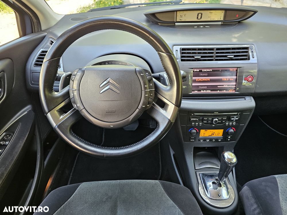 Citroën C4 1.6 HDI FAP EGS6 Exclusive - 12