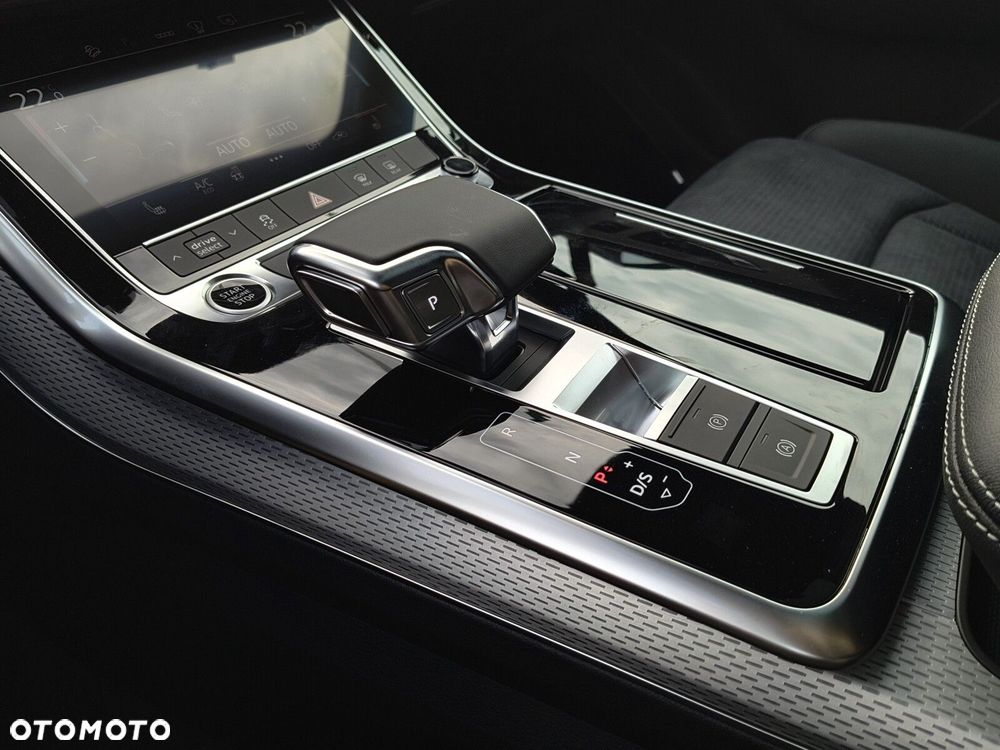 Audi Q7 - 36
