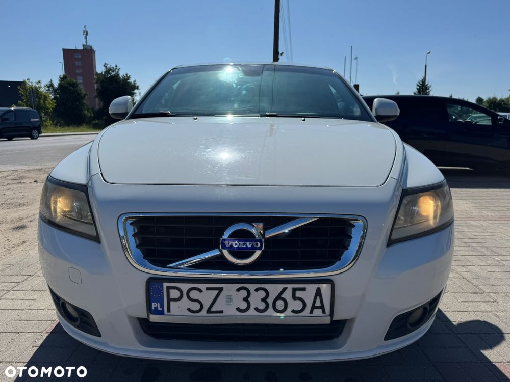 Volvo V50 D3 Momentum - 1