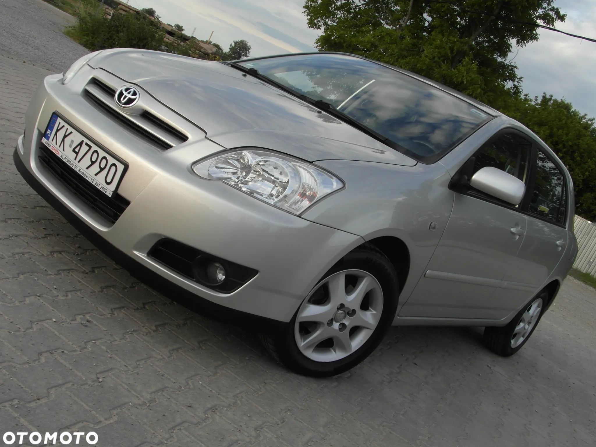 Toyota Corolla 1.6 VVT-i Automatik Edition - 1