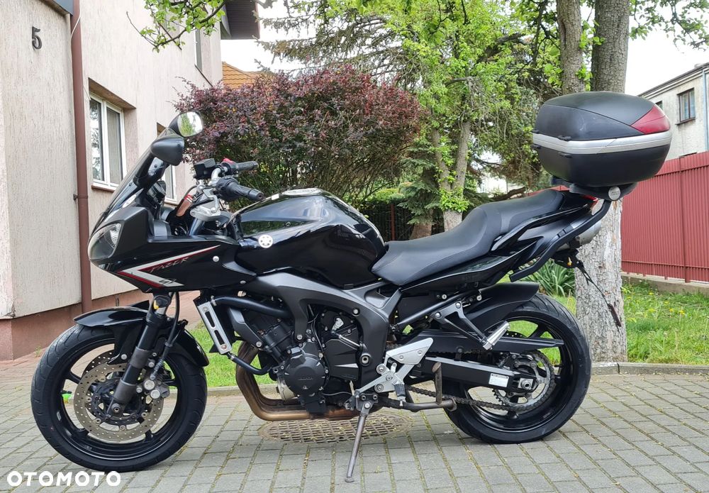 Yamaha FZ6 - 12