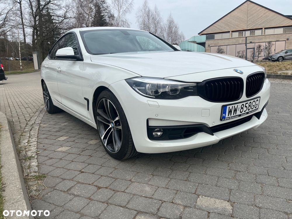 BMW 3GT 320i - 13