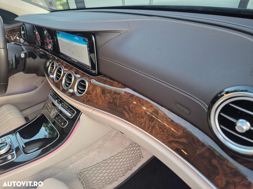 Mercedes-Benz E 300 d Aut. - 15