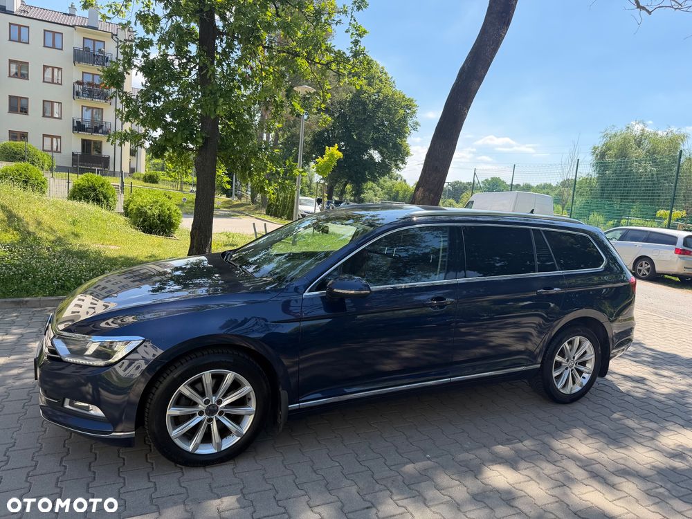 Volkswagen Passat - 17