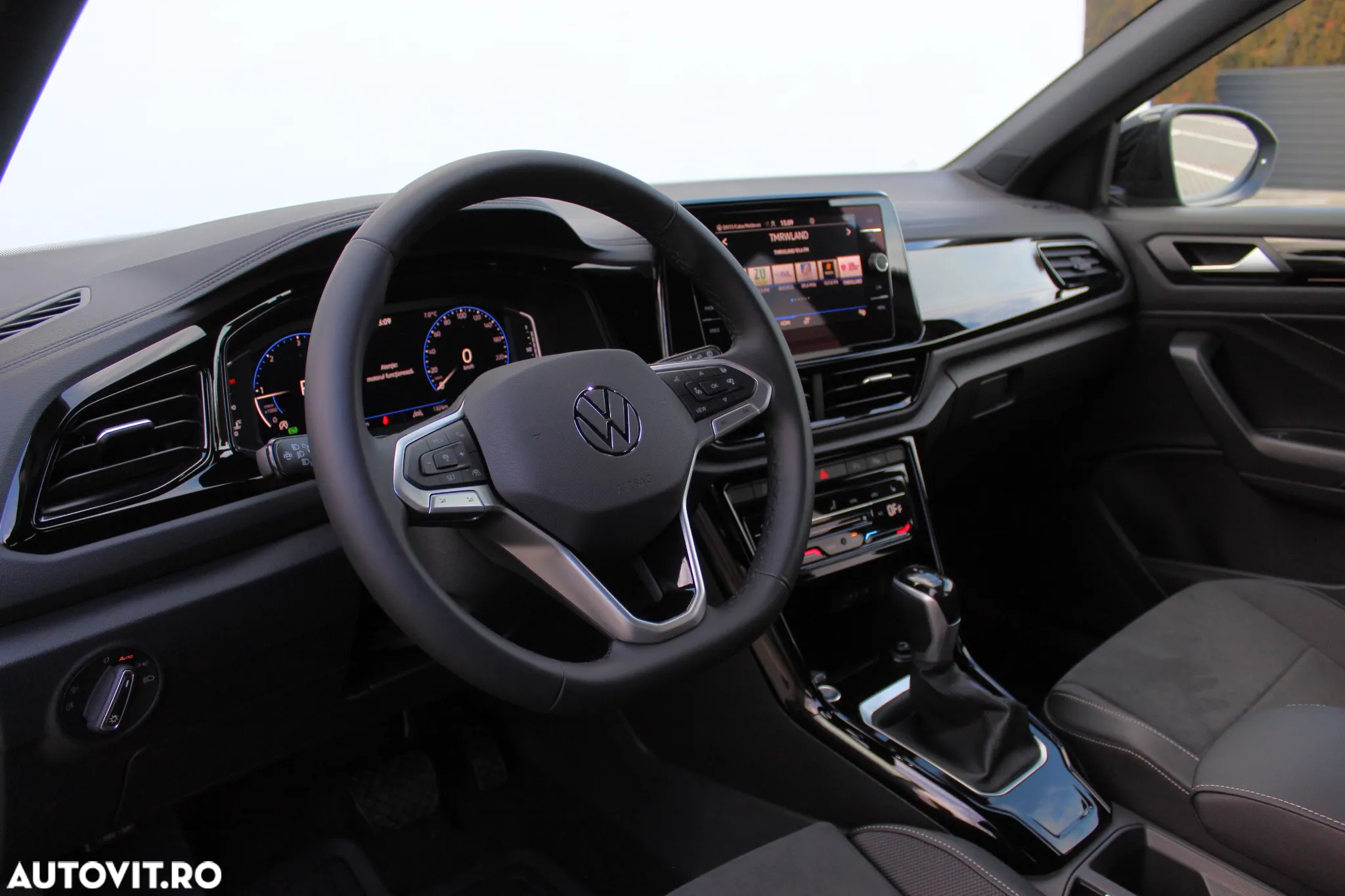 Volkswagen T-ROC 2.0 TDI DSG Style - 8