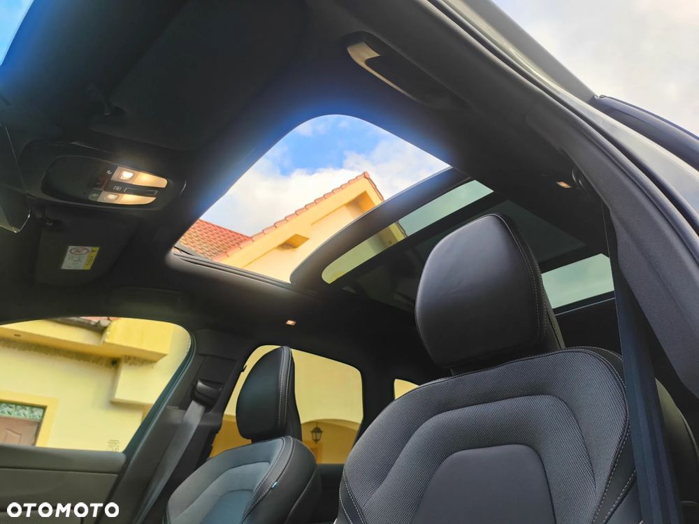 Volvo XC 60 B5 B AWD Ultra Dark - 37