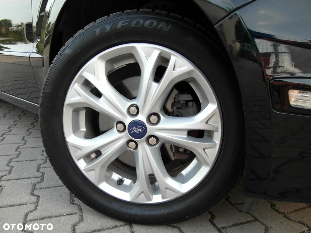 Ford S-Max 2.0 TDCi DPF Titanium - 25