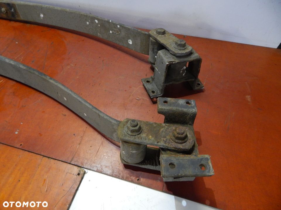 Resor resory pióro tył IVECO Daily IV 06-14 2.3 2.8 3.0 hpi Łuków części - 3