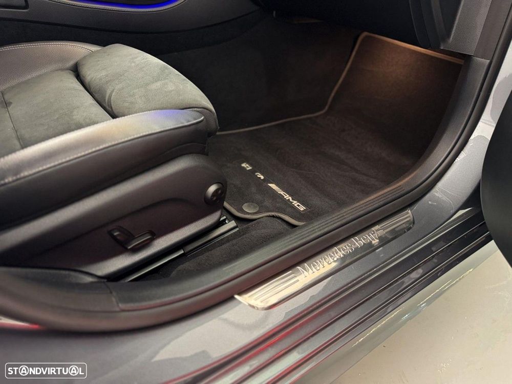 Mercedes-Benz E 300 de AMG Line 4Matic - 9