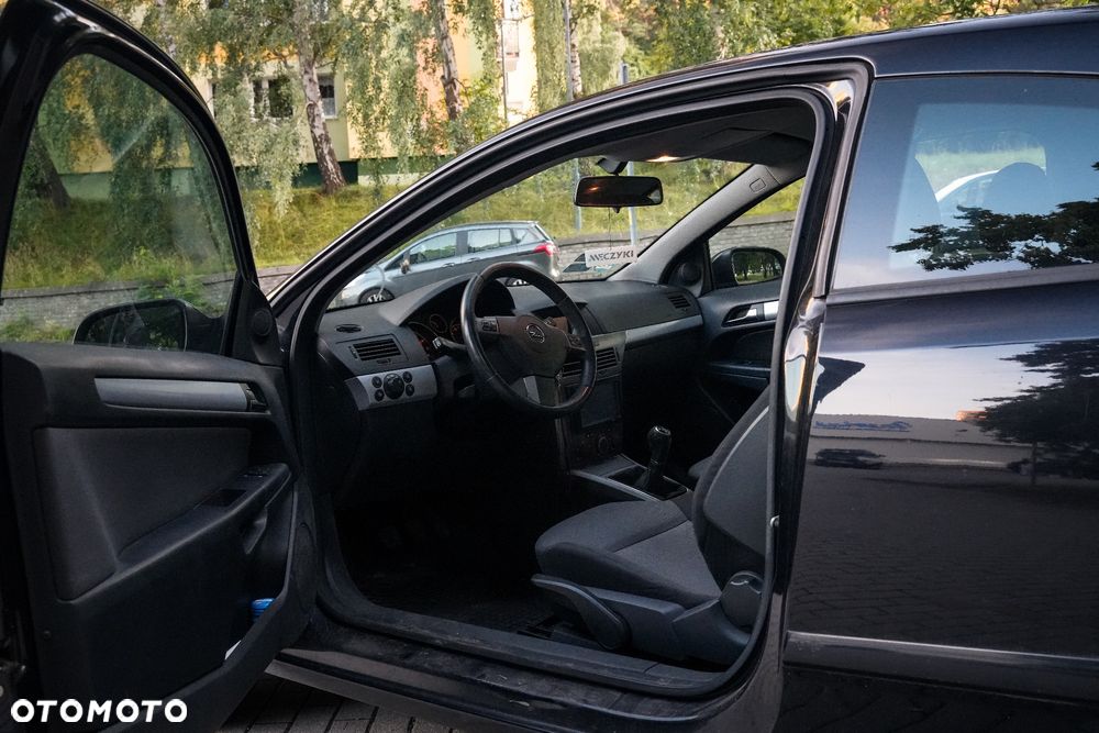 Opel Astra - 11