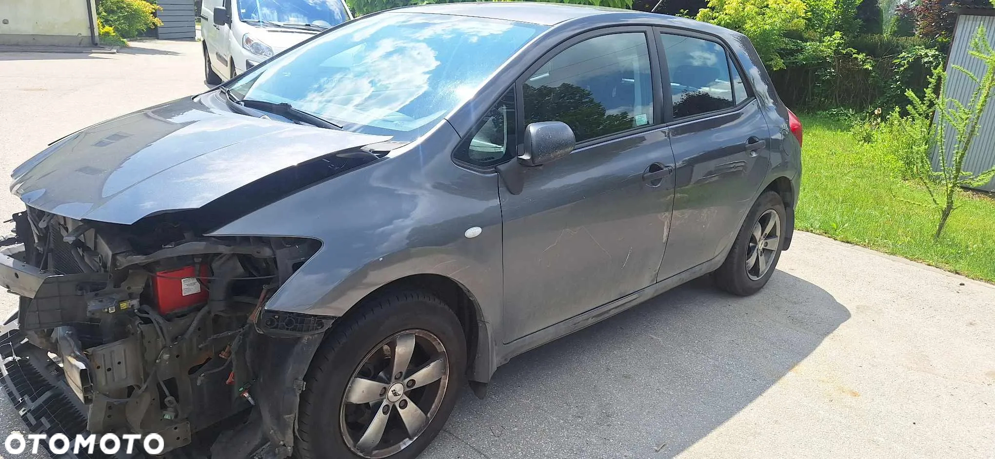 Toyota AURIS I 1,4D4D 90KM chłodnica intercooler - 3
