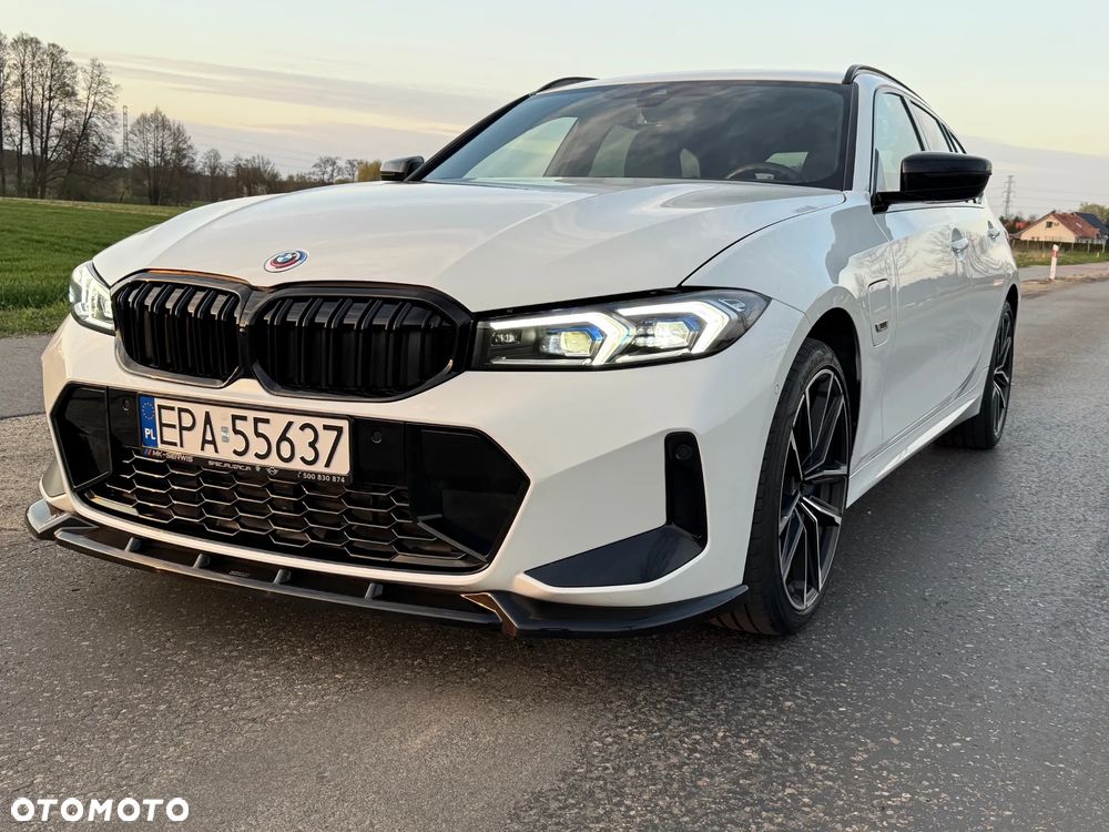 BMW Seria 3 330e xDrive M Sport sport - 12