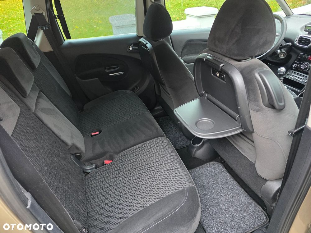 Citroën C3 Picasso 1.4i Exclusive - 24