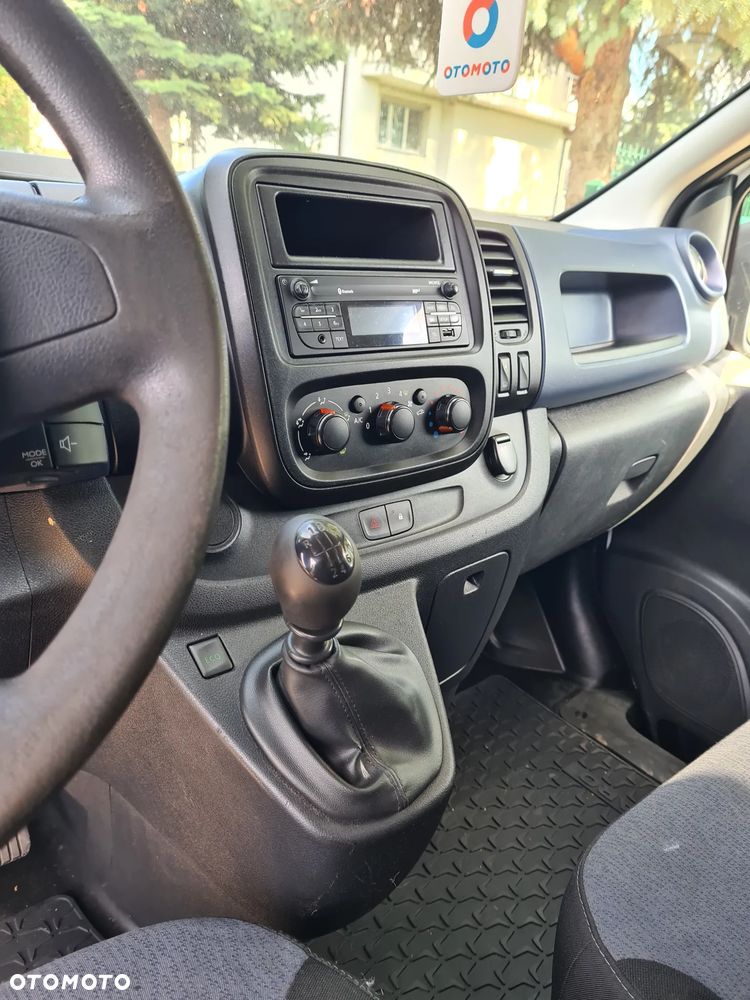Opel Vivaro - 5