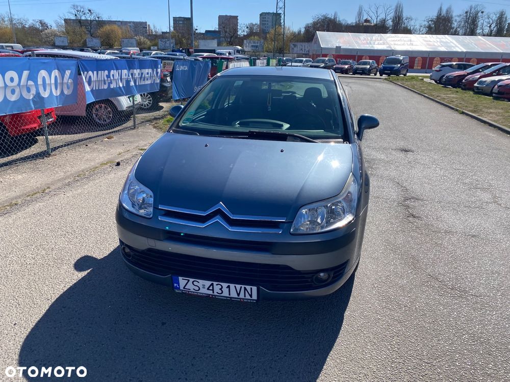 Citroën C4 1.6 16V Confort - 15