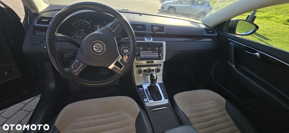 Volkswagen Passat 1.4 TSI BMT Highline DSG - 13