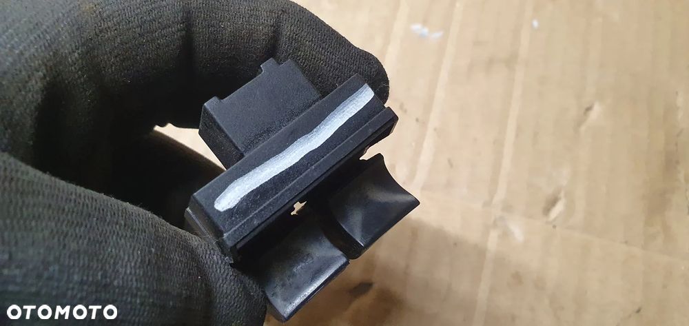 Przełącznik panel szyb lewy przód Audi A3 8P 8Z0959851E - 6