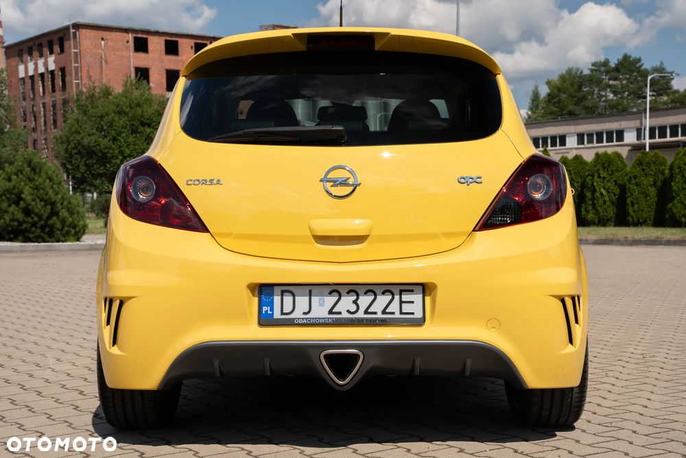 Opel Corsa 1.6 Turbo OPC - 6