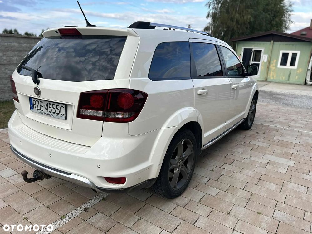 Fiat Freemont 2.0 Multijet Black Code AWD - 3