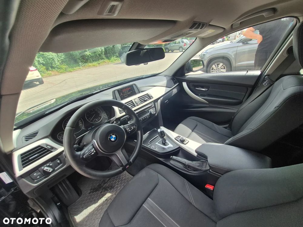BMW Seria 3 316d - 10
