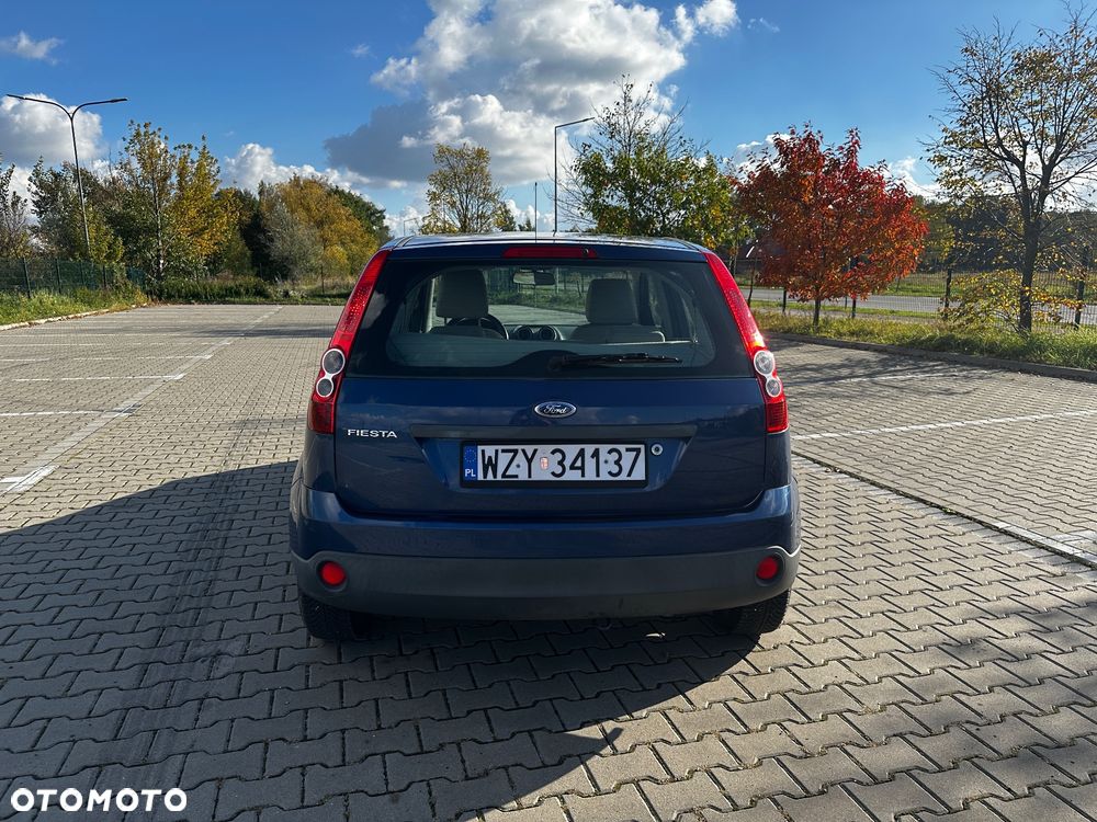 Ford Fiesta 2008 photo 4