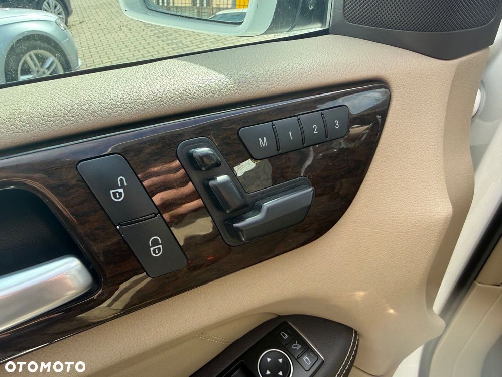 Mercedes-Benz GL - 19