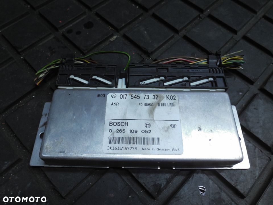MERCEDES E W210 KOMPUTER STEROWNIK MODUŁ ASR 0175457332 0265109052 POSIADAM 4 SZT - 4