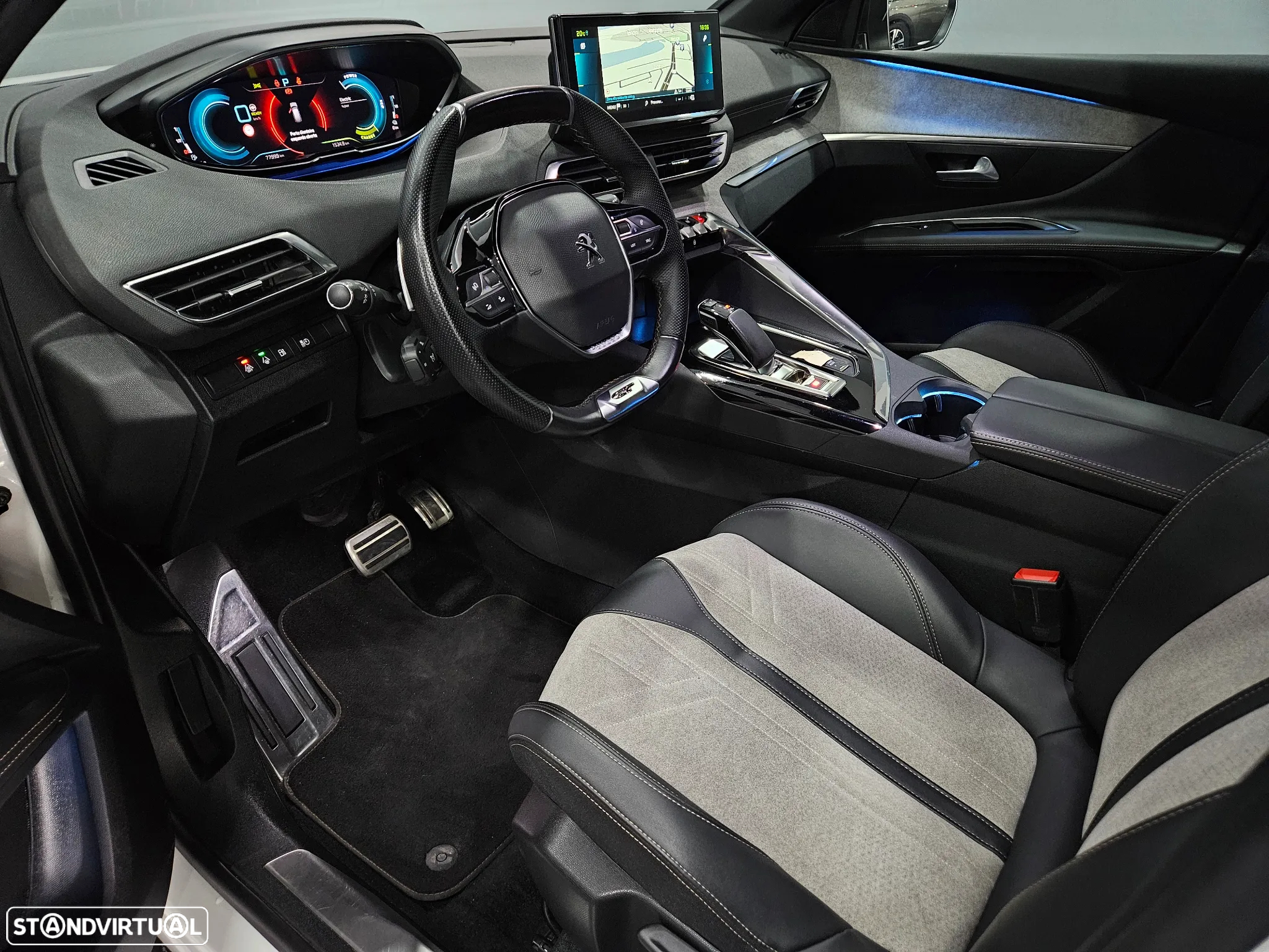 Peugeot 3008 Hybrid 225 e-EAT8 GT - 2