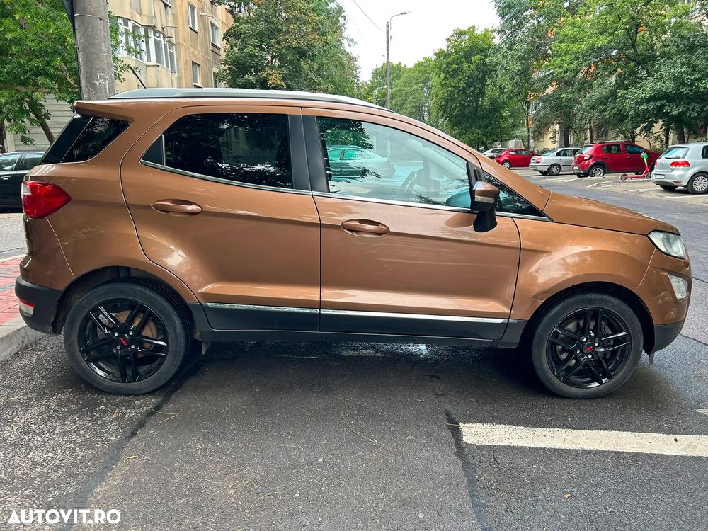 Ford EcoSport - 5
