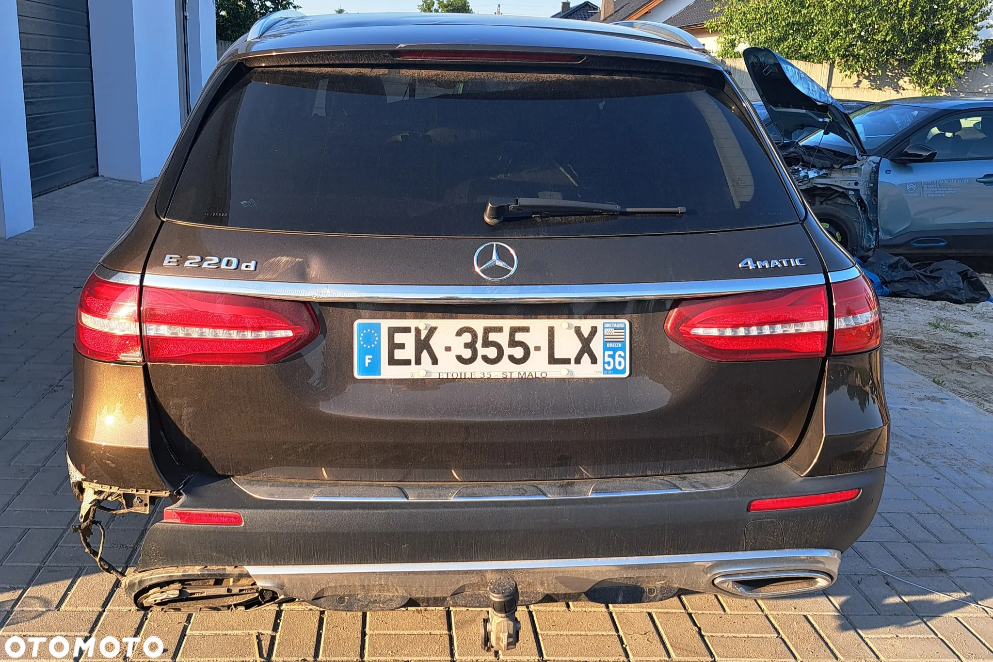 Mercedes-Benz Klasa E 220 d 4Matic T 9G-TRONIC Sportstyle Edition - 2