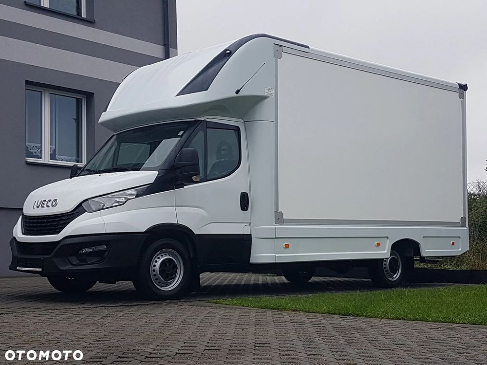 Iveco DAILY KONTENER NISKOPODŁOGOWY 4,43x2,23x2,42 SKLEP FOODTRUCK BAR KLIMA KONIOWÓZ KAMPER - 40