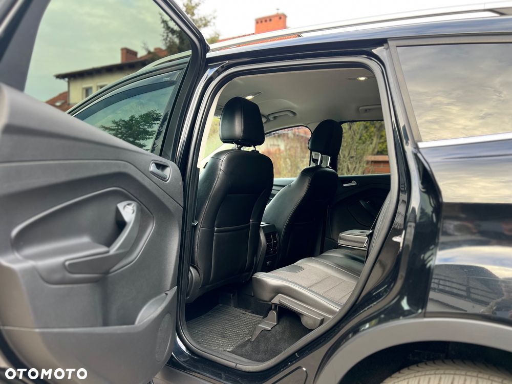 Ford Kuga 2.0 TDCi 4x4 Titanium - 22