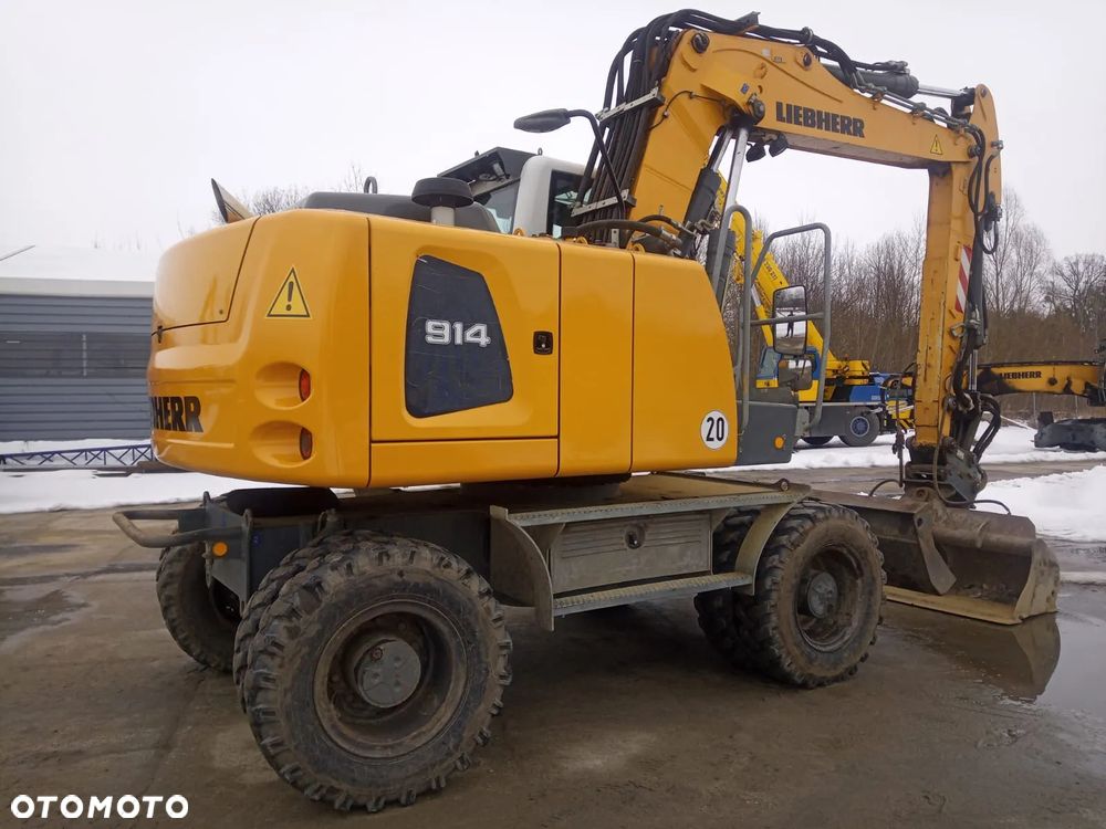 Liebherr A 914 - 6