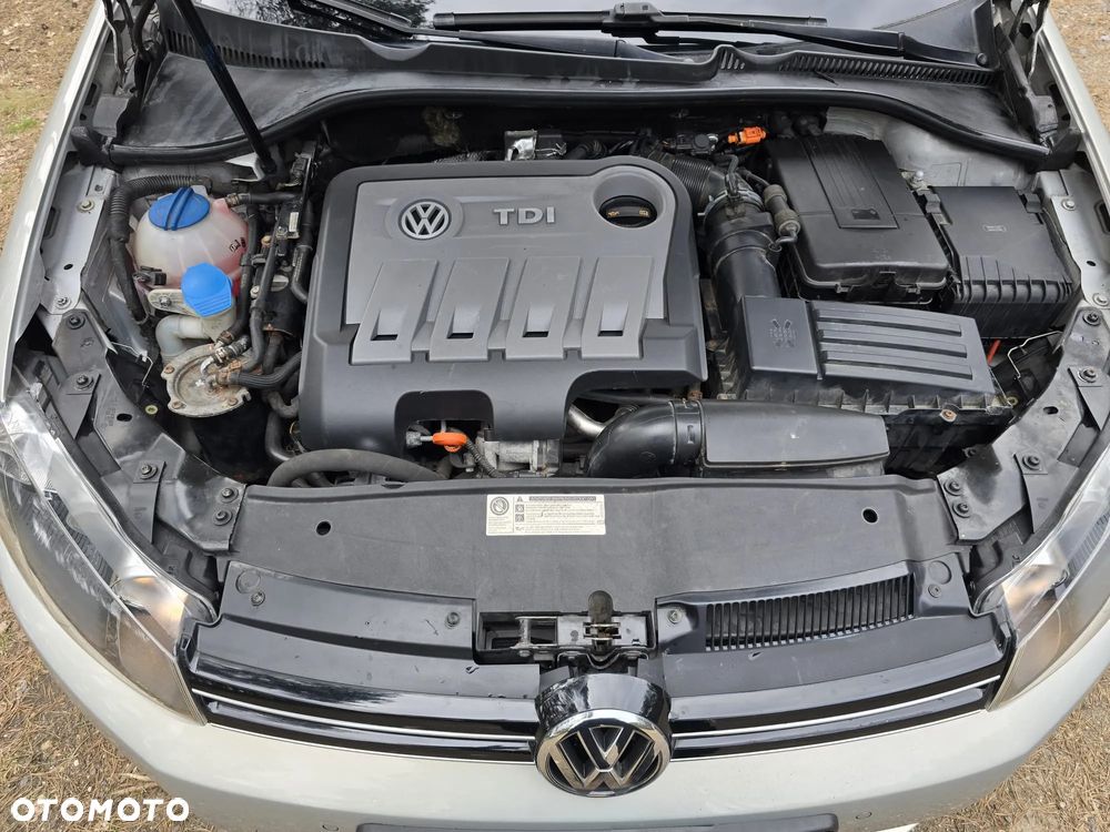 Volkswagen Golf 2.0 TDI DPF Style - 12