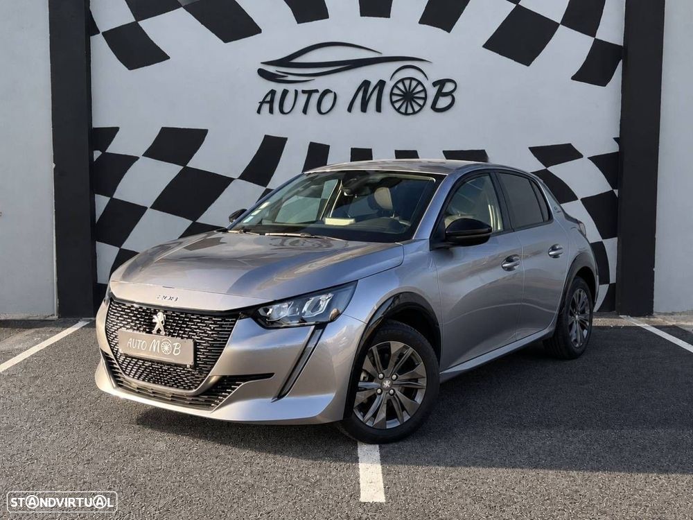 Peugeot e-208