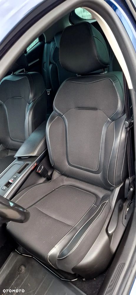 Renault Megane 1.3 TCe FAP Intens - 29