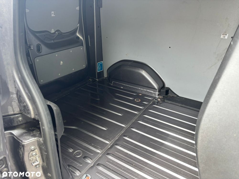 Renault Kangoo - 10