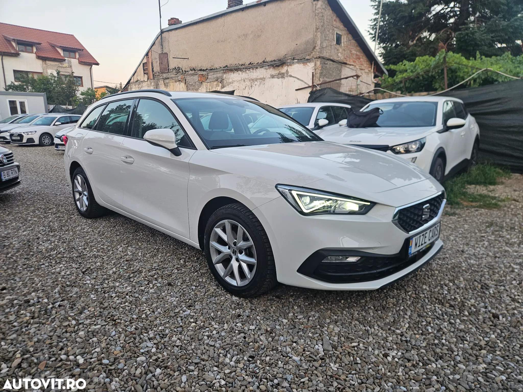 Seat Leon ST 1.0 ETSI mHEV DSG7 Style - 4