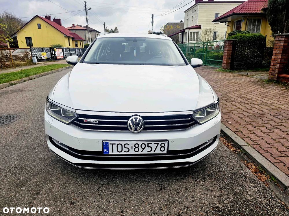 Volkswagen Passat Variant 2.0 TDI SCR 4Motion DSG Highline - 9
