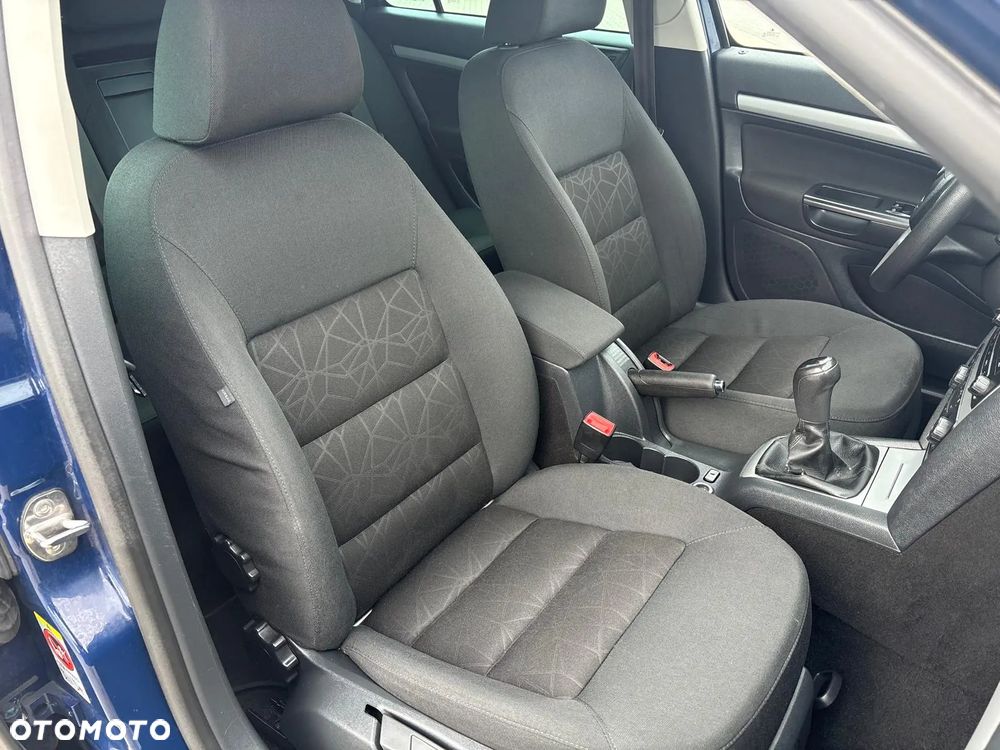 Skoda Octavia 1.8 TSI Family Plus - 8