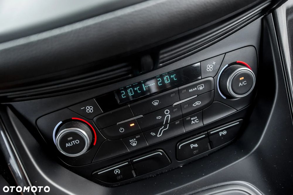 Ford Grand C-MAX - 14