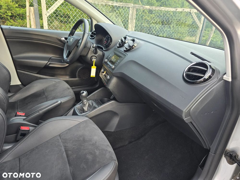 Seat Ibiza 1.0 MPI Style - 16